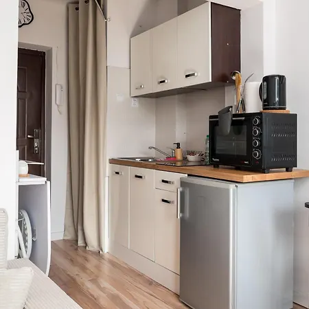 Okecie Comfy By Bookinghost Appartement *