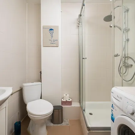 Okecie Comfy By Bookinghost Appartement Varsovie