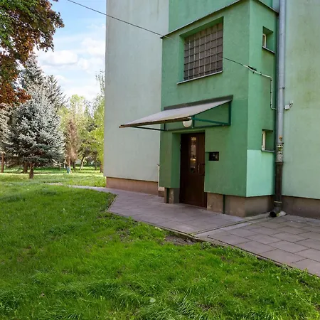 Okecie Comfy By Bookinghost 바르샤바