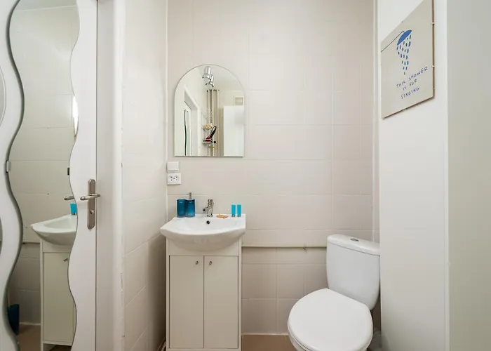 Lejlighed Okecie Comfy By Bookinghost