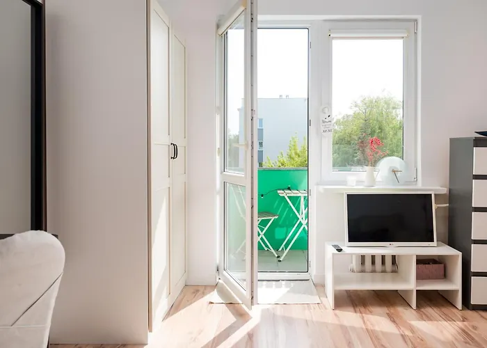 Lejlighed Okecie Comfy By Bookinghost Warszawa